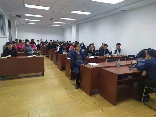 体育部党总支举办党史学习教育专题报告会