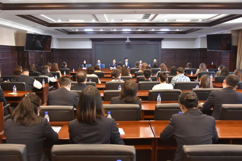 大连市人民检察院结对帮扶我校新疆籍少数民族学生活动顺利举行