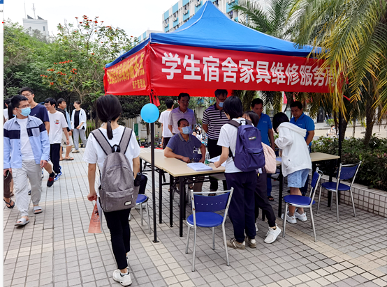 【党史教育学习】“我为群众办实事”之开展服务学生社区活动即