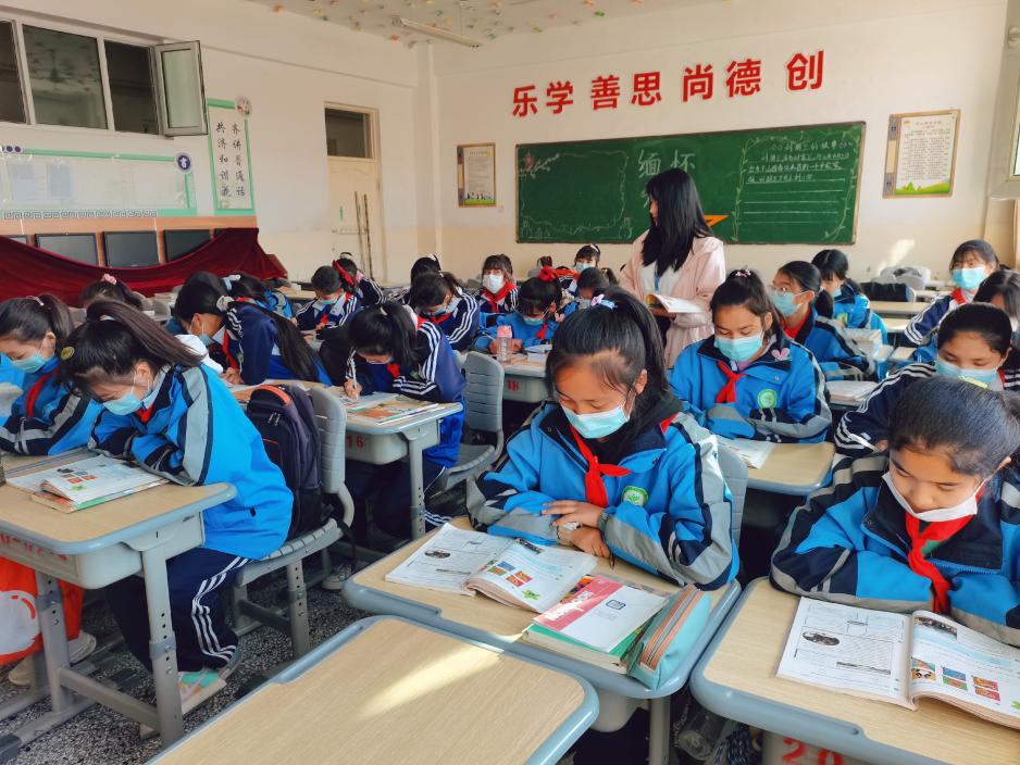 【五四专题】用奋斗书写最美青春底色