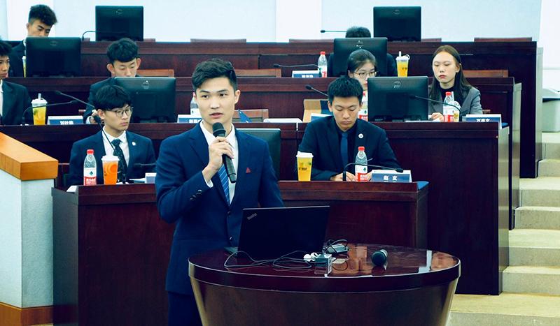 密院学子杨东晓：为自己而演奏