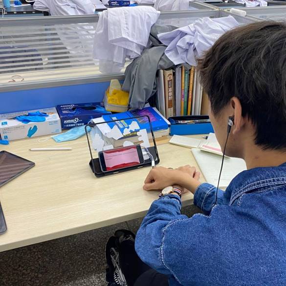 用青年声音传递百年“五四”精神