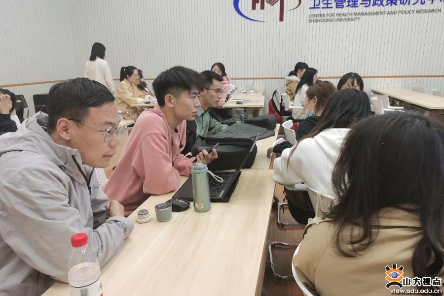 ［公卫］举办“学党史，忆初心，勇前行”硕博交流会