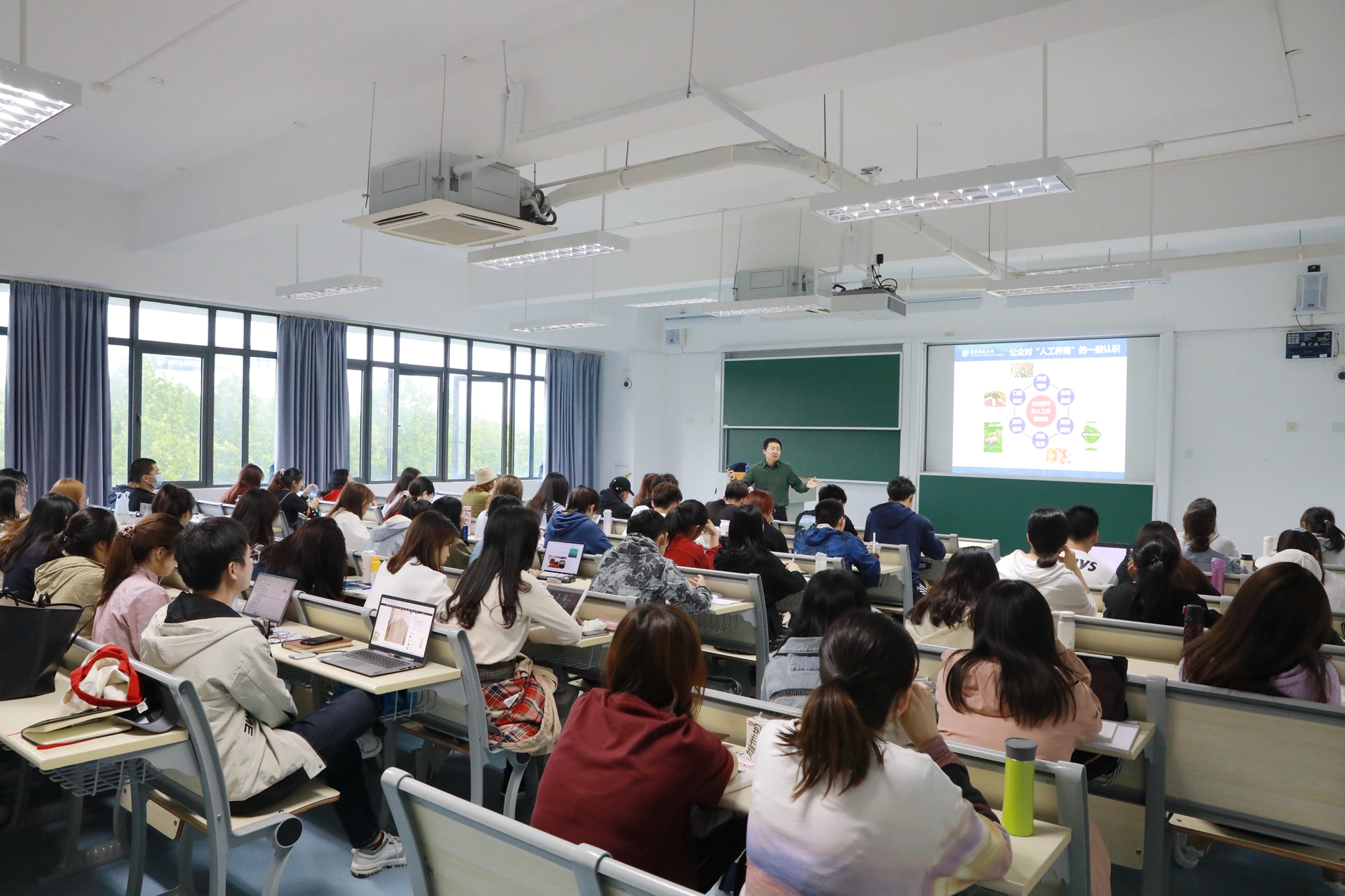科学理性如何培养？华东师大这门通识课如此挑战思维
