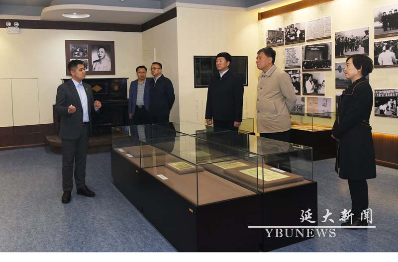 吉林工商学院院长郭文君一行来访我校