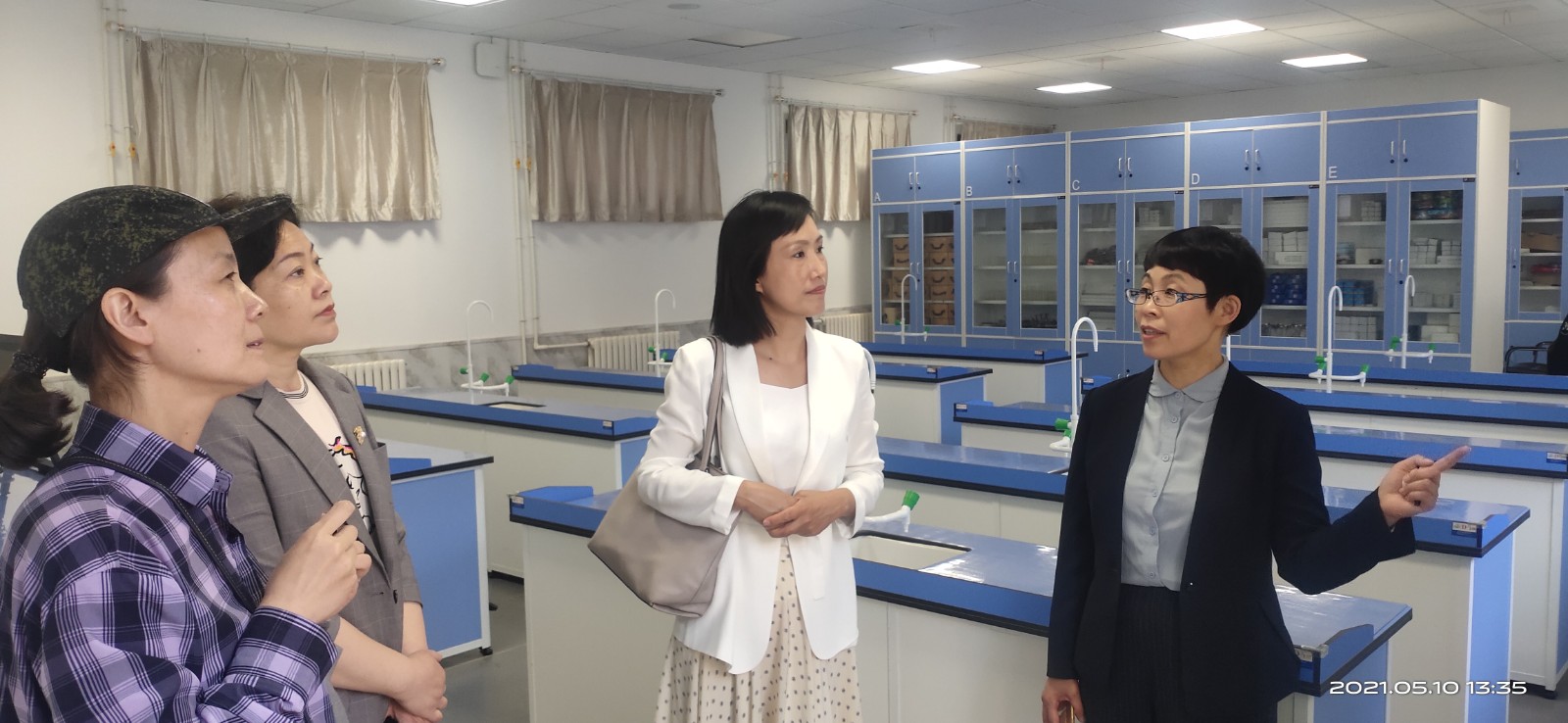 洛阳及南阳基础教育同仁来访小幼医并洽谈共建工作