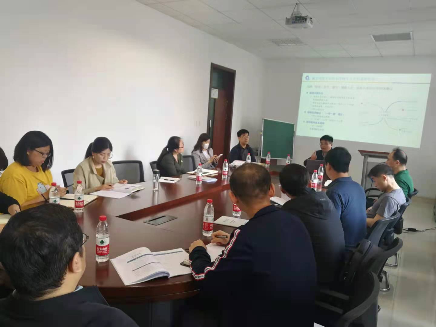 国际教育学院巡回宣讲--自动化学院宣讲会顺利举办