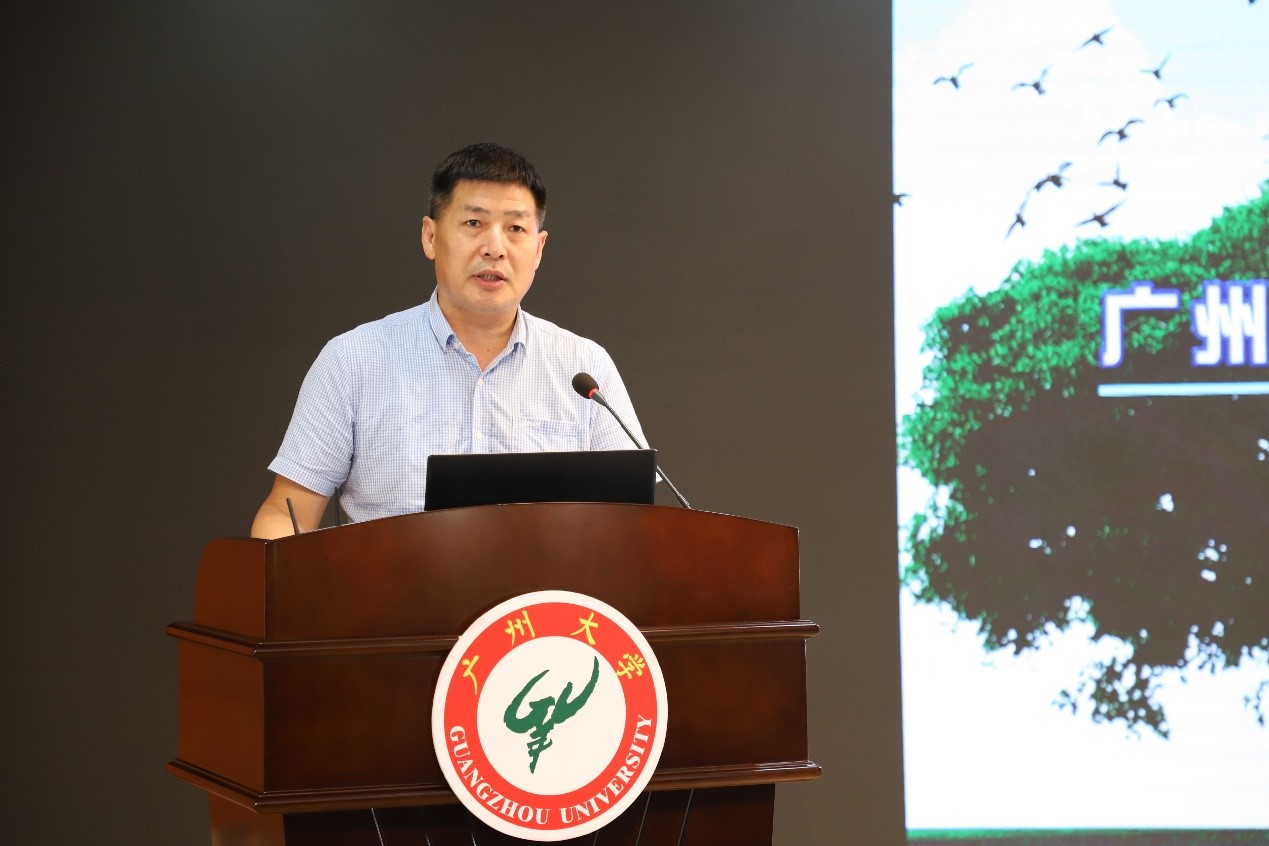 广州市教育局直属事业单位2021年公开招聘编制内教师校园宣讲会在我校举行