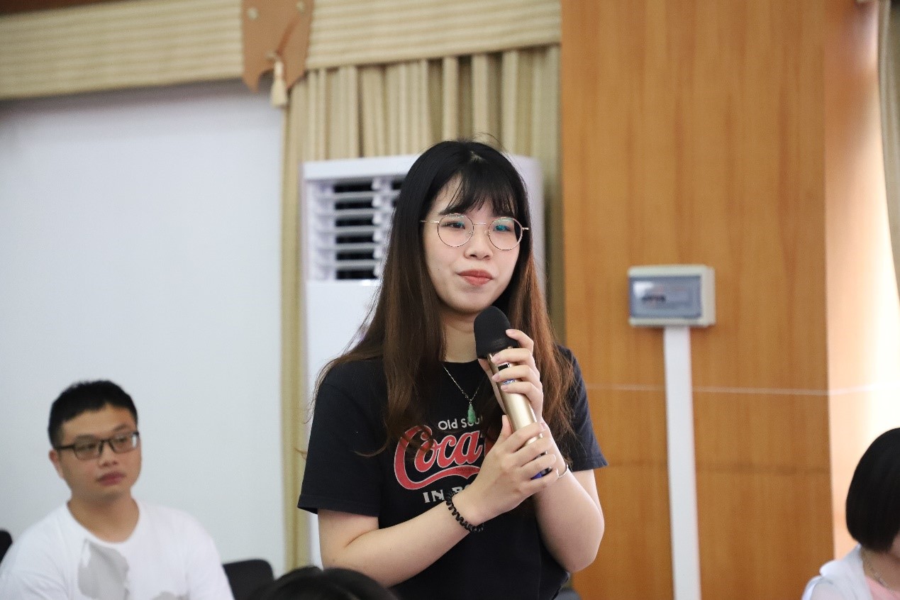 广州市教育局直属事业单位2021年公开招聘编制内教师校园宣讲会在我校举行