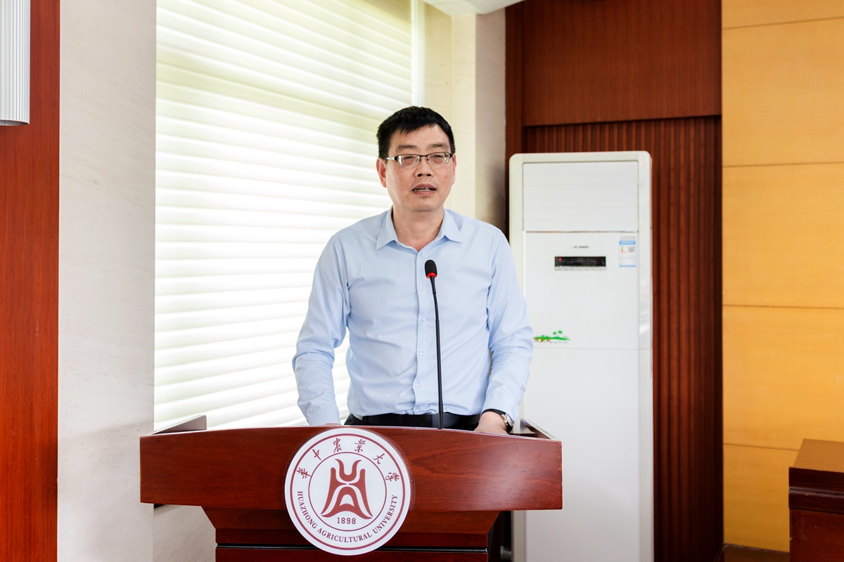 学校组织参加2021年高校实验室安全现场检查启动暨工作交流会
