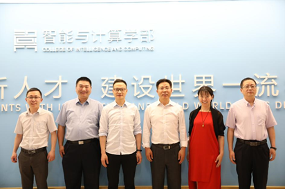 刘辉做客“校友话职场”系列讲座