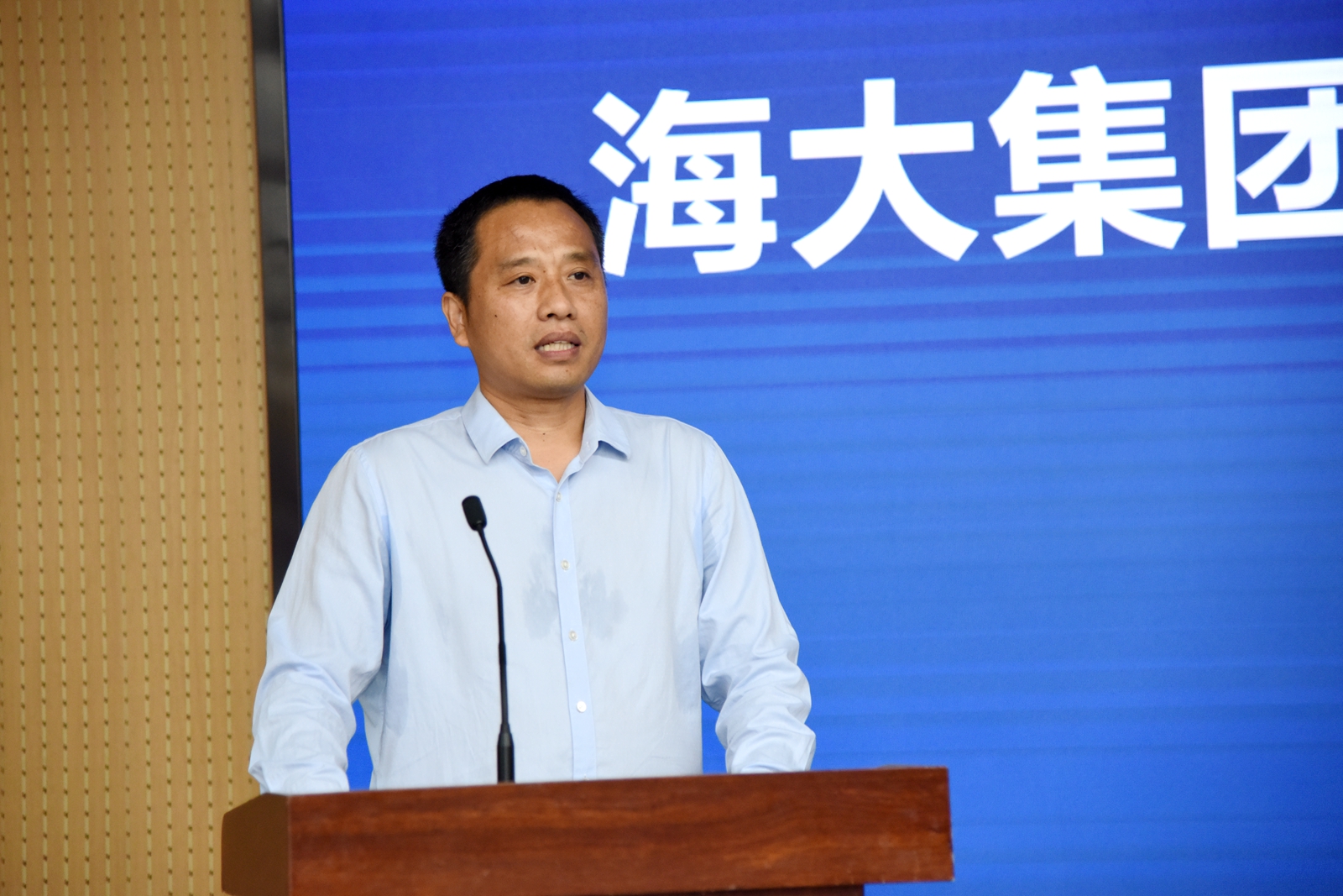【海大周】“海大活动周”启动仪式暨动物种业论坛在校举行