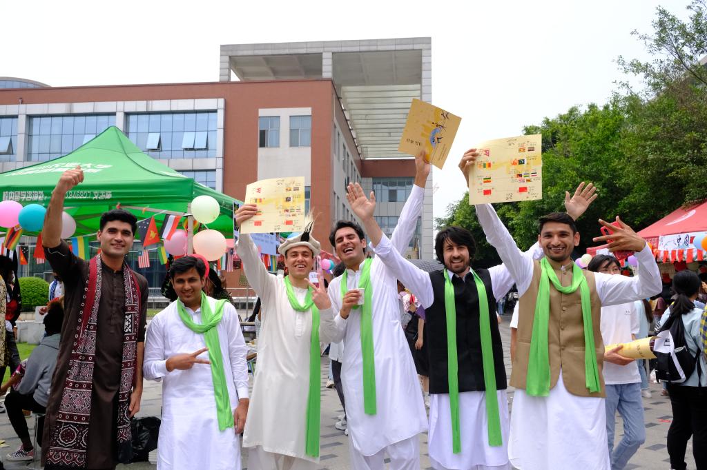 第四届国际文化艺术节圆满落幕