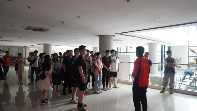 我校创业学院赴华中科技大学启明学院调研交流