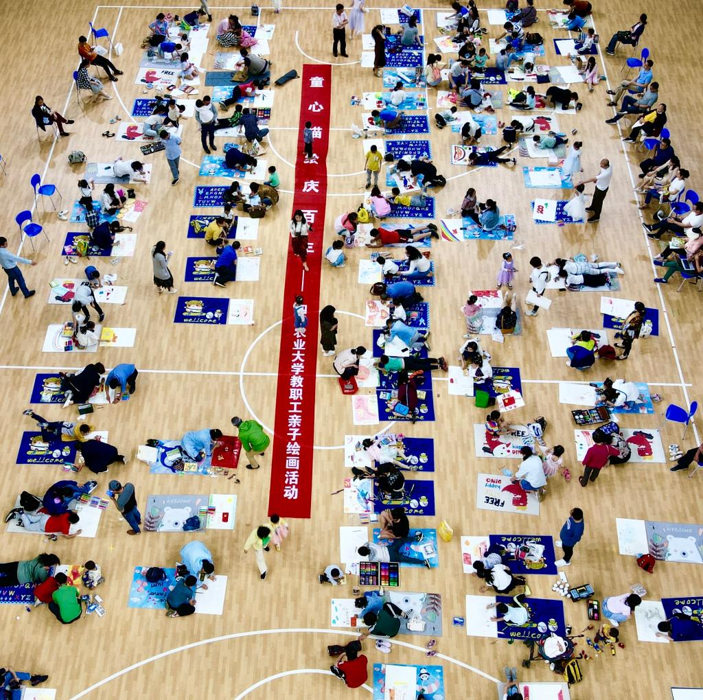 【庆祝建党百年】童心向党，亲子共画迎建党百年