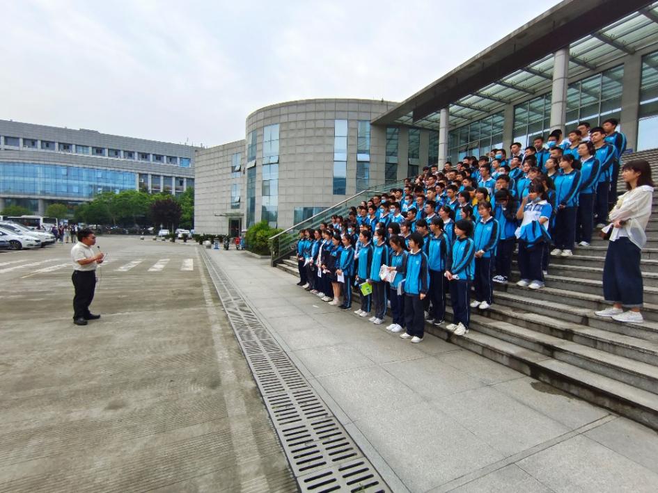 国家重点实验室举办科技开放周活动