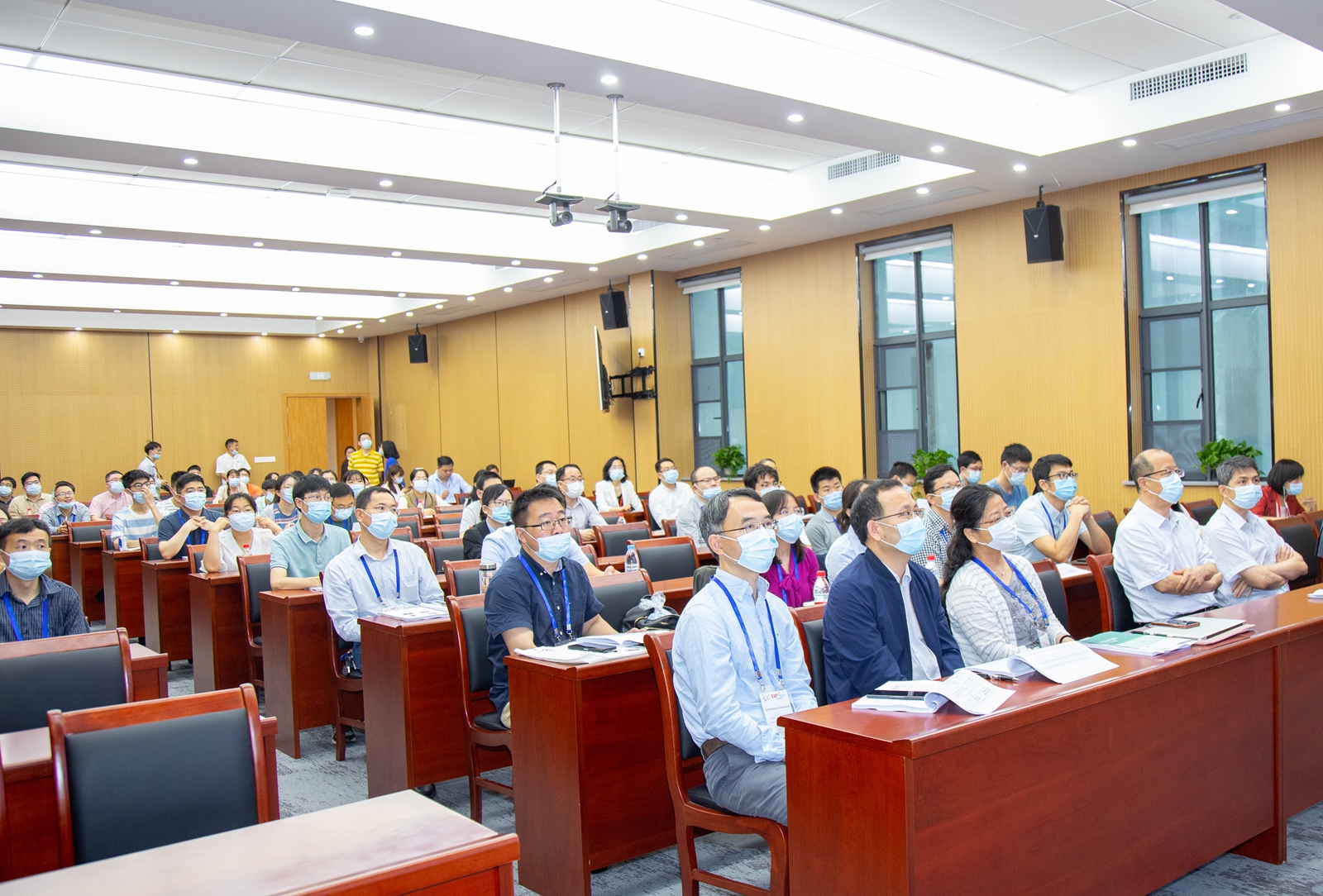 第十一届界面与污染国际学术研讨会在校召开
