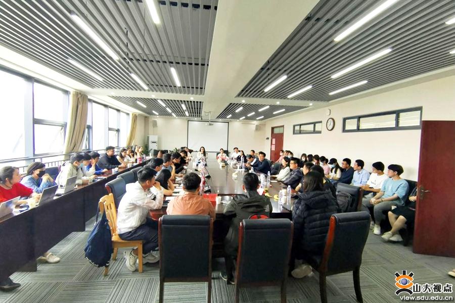 ［政管］举办科社系人才培养研讨会