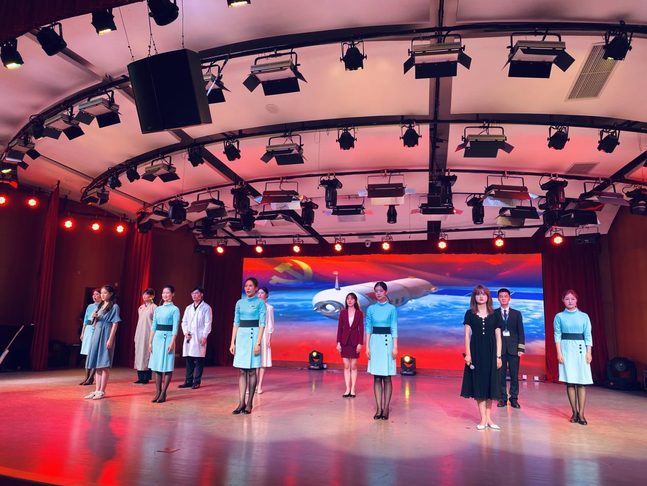 【党史学习教育】新传学院党委举办“红心向党播出未来”2021华侨大学播音之夜主题晚会