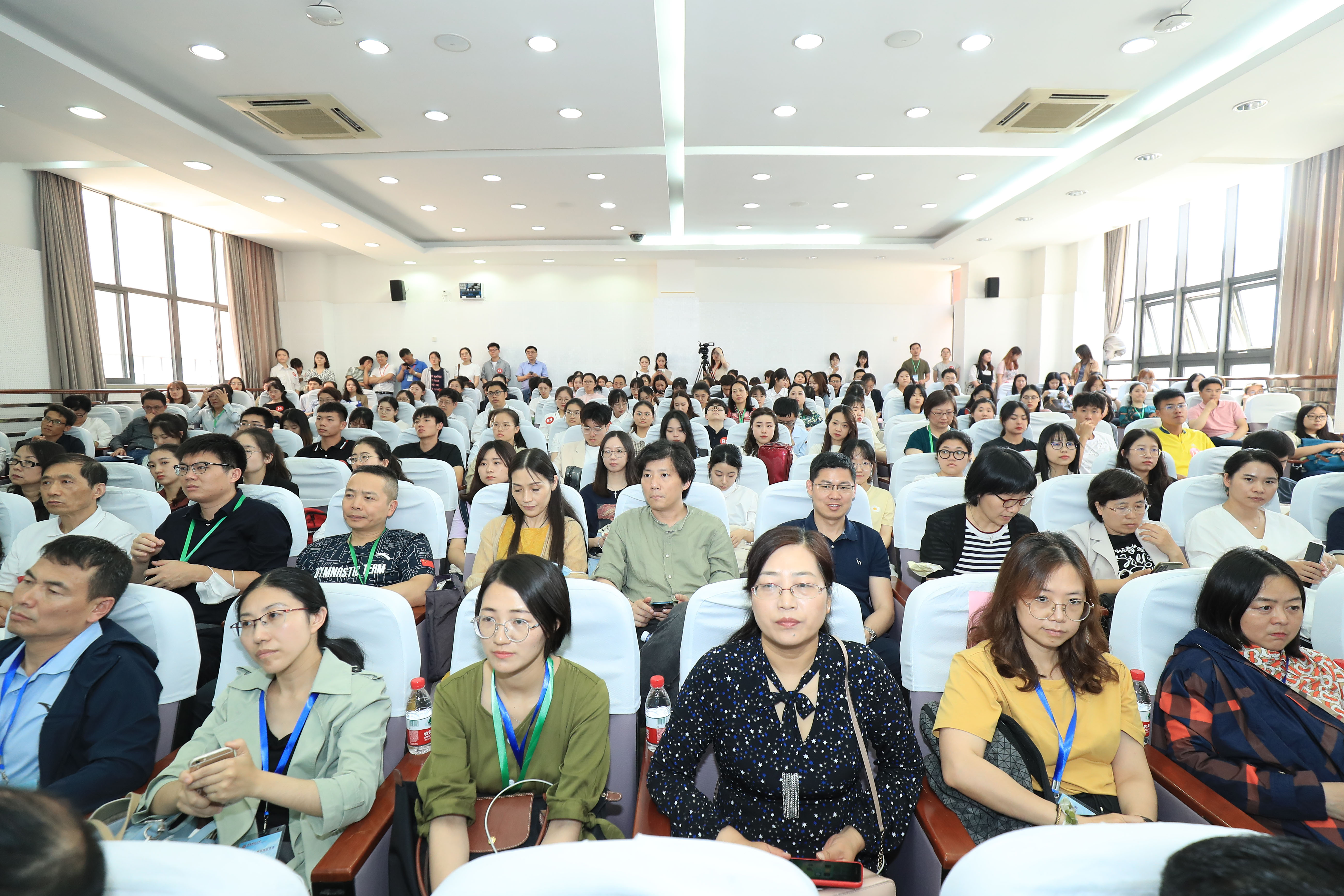 华东师大举行第三届上海市师范生教学技能竞赛