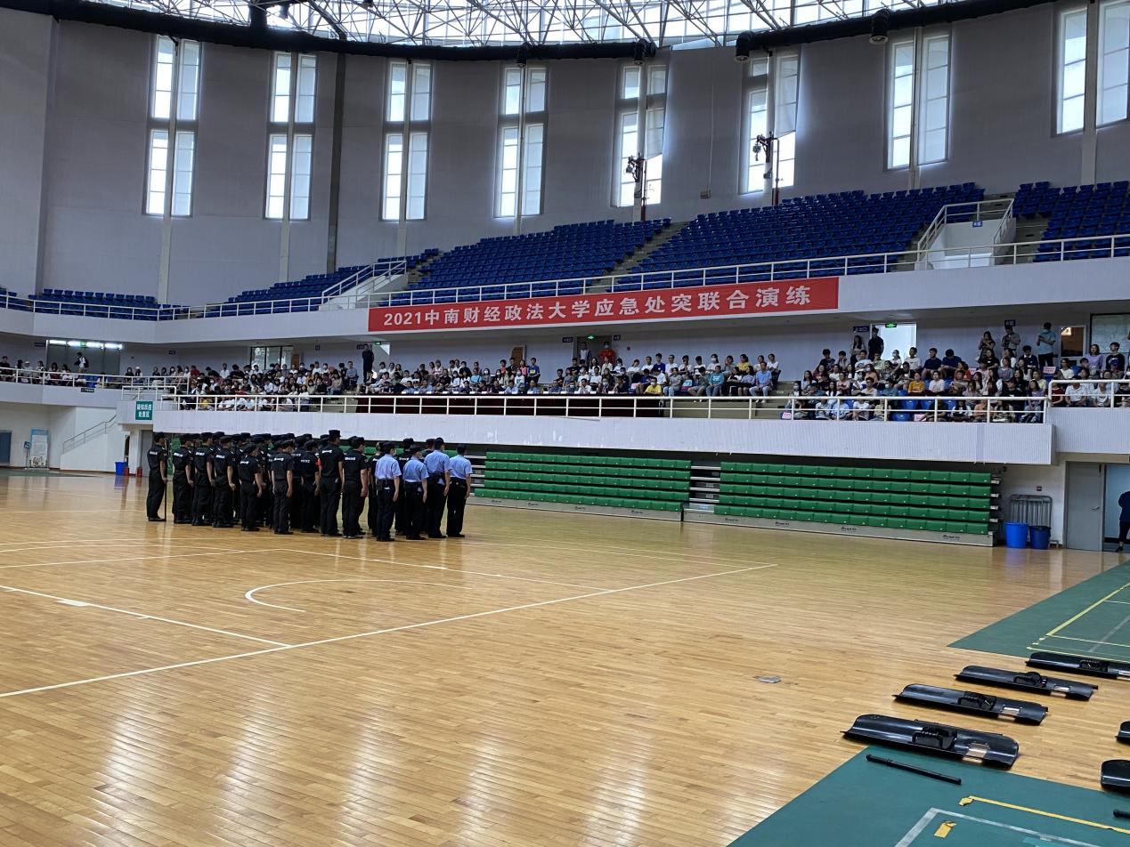 学校开展2021应急处突联合演练