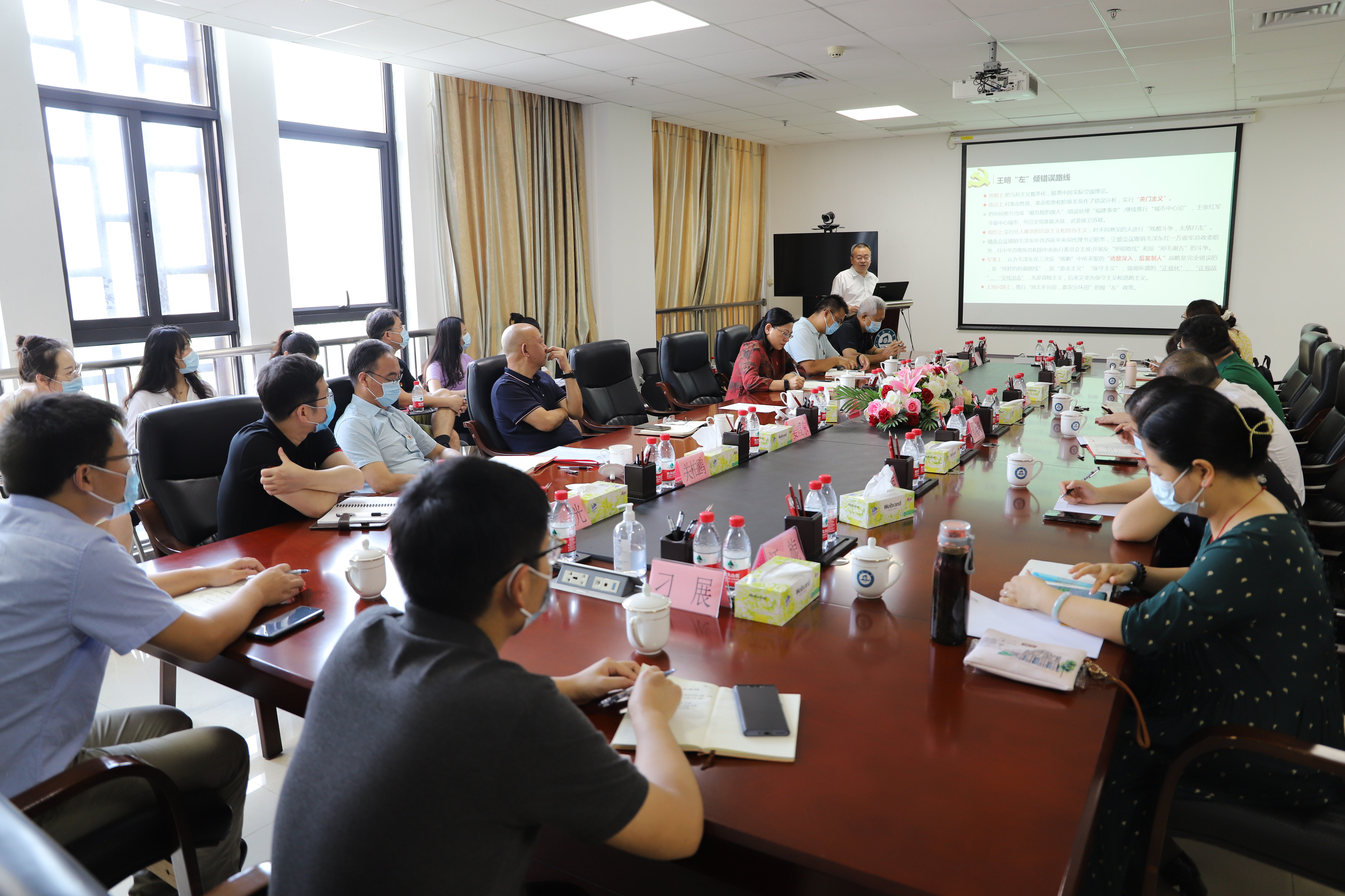 【学习党史礼赞百年】“坚定信念跟党走，不忘初心永奋斗”校领导在番禺