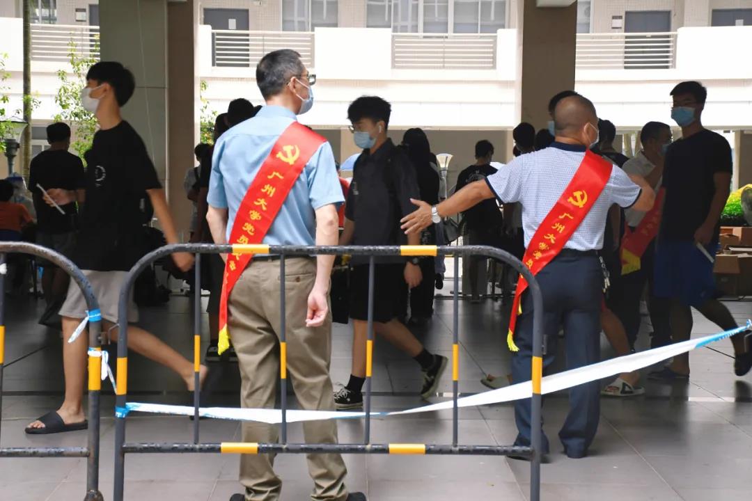 【众志成城】我校再次开展全员核酸检测