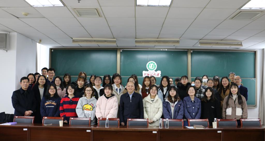 汉语言文学(师范)1801团支部荣获全国高校活力团支部