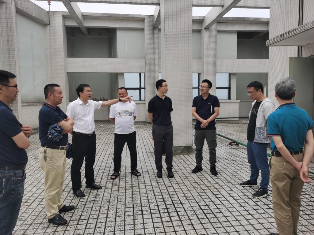 学校开展迎“七一”安全大检查