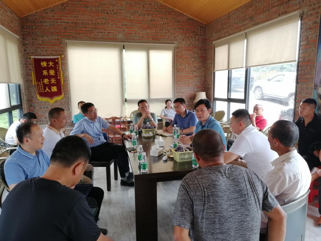 园艺学院专家参加省科技厅赴眉山市“为群众办实事”产业调研