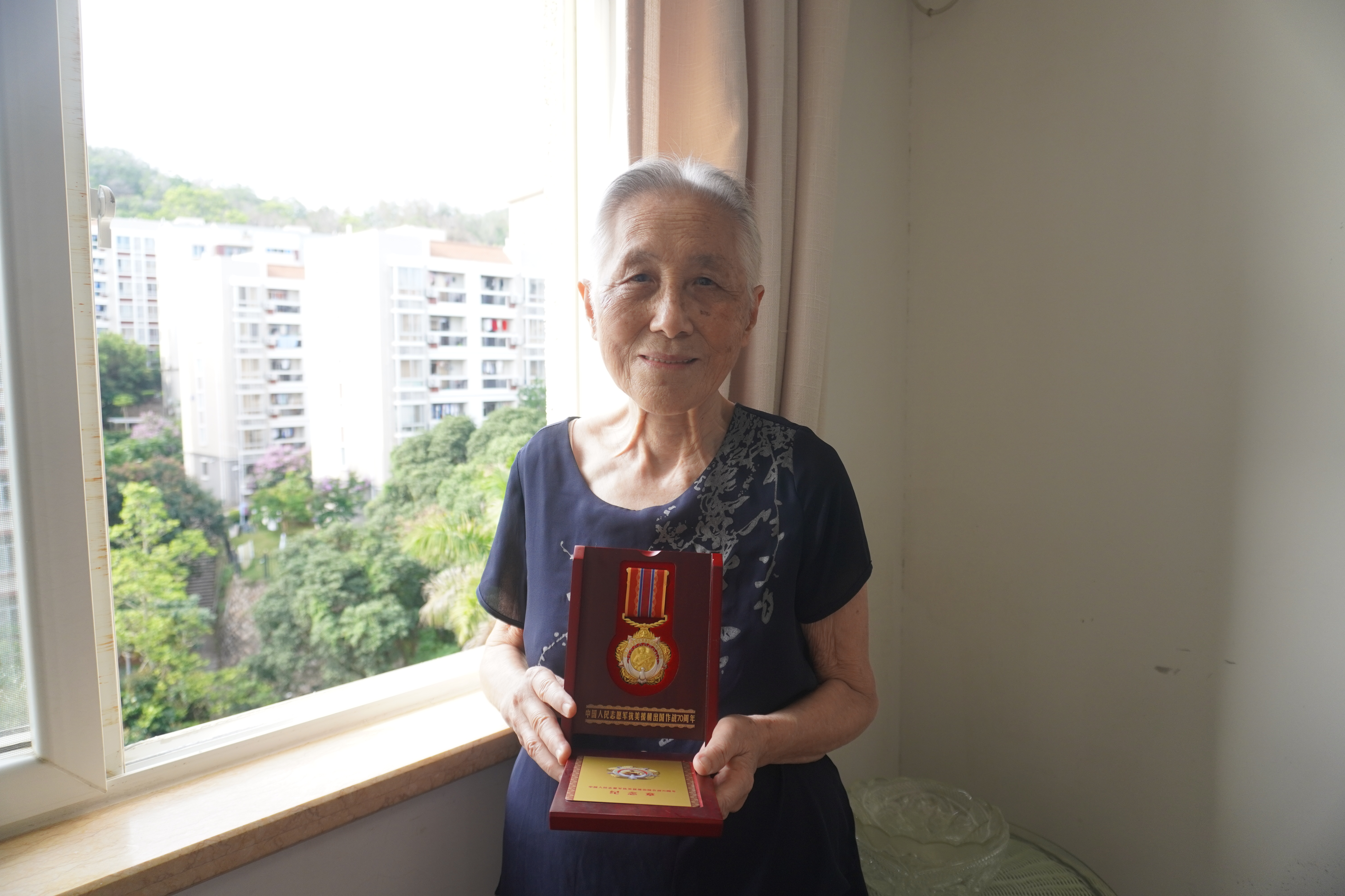 回首往昔峥嵘岁月弘扬抗美援朝精神——记“光荣在党50年纪念章”获得者林湘玲