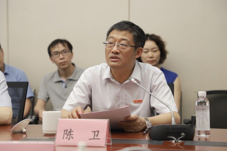 市校共建医学院专班第三次会议召开