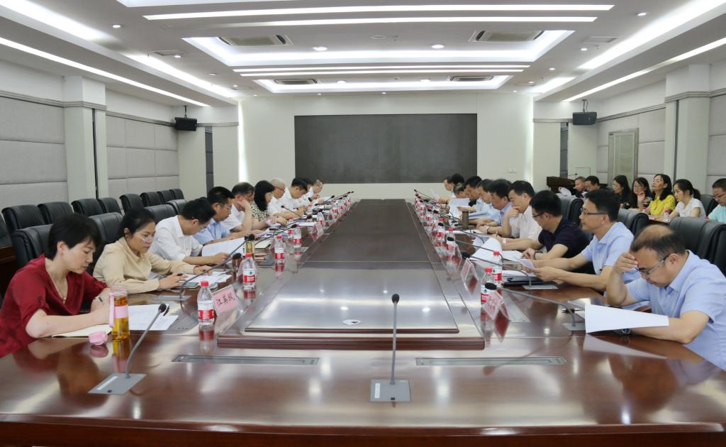 【直击党代会】第十一次党代会筹备工作领导小组成员、各代表团召集