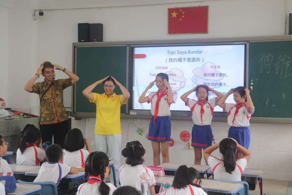 华文学院留学生深入闽南乡村助力“一带一路”民心相通