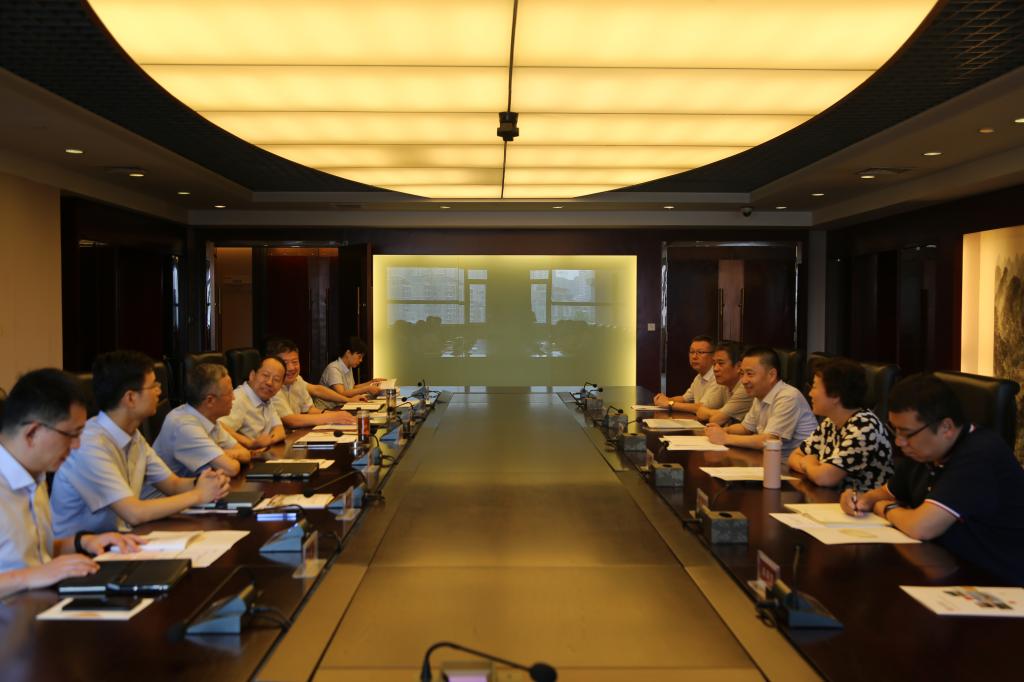 杨涛书记一行走访调研长安银行