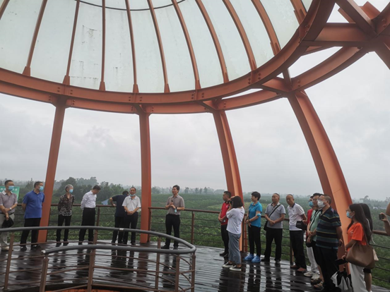 守好农户的“果园子”“菜篮子”“蜜罐子”园艺学子在行动