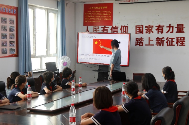 赓续党史精神、书写百年华章——外语学院实践团赴新疆开展红色专项暑期社会实践活动