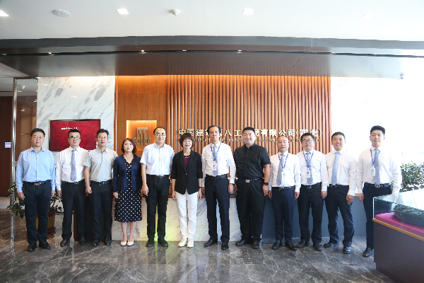 雷鸣一行赴陕西看望选调生及部分校友