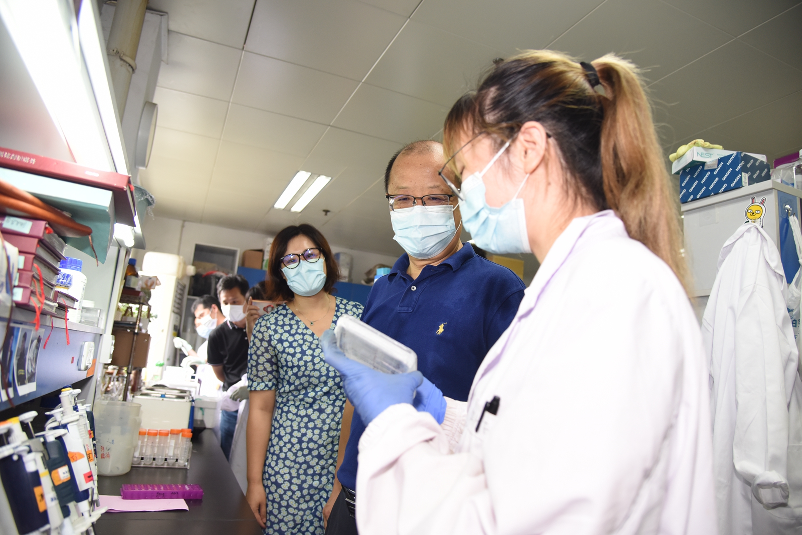 李召虎检查疫情防控及开学准备工作