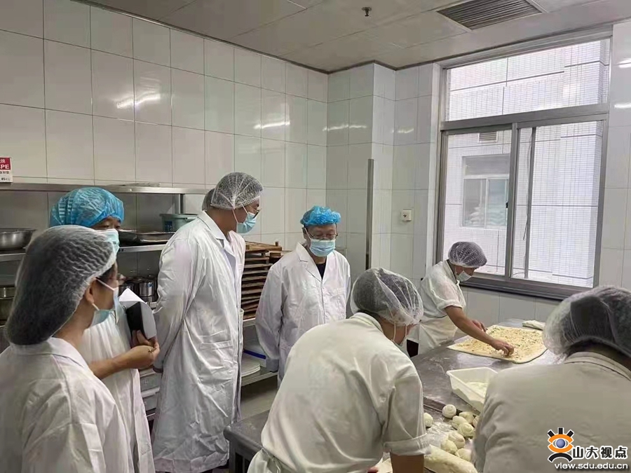［后勤保障］安全生产和公共卫生组开展暑期食品安全及疫情防控专项检查