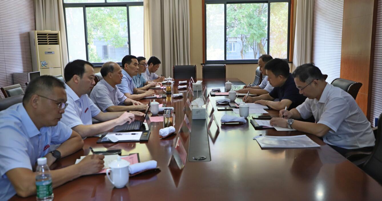 福马机械集团有限公司总经理蔡济波一行来校交流