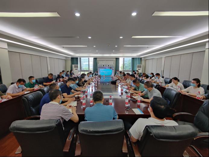 学校召开2021级新生开学工作协调会