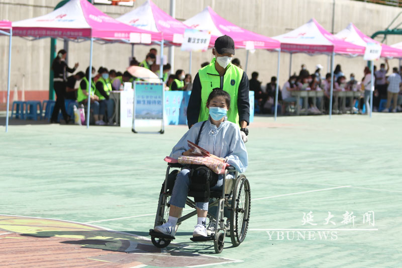 九月金秋硕果飘香五湖学子共聚卧龙——我校2021级新生报到工作全面开展