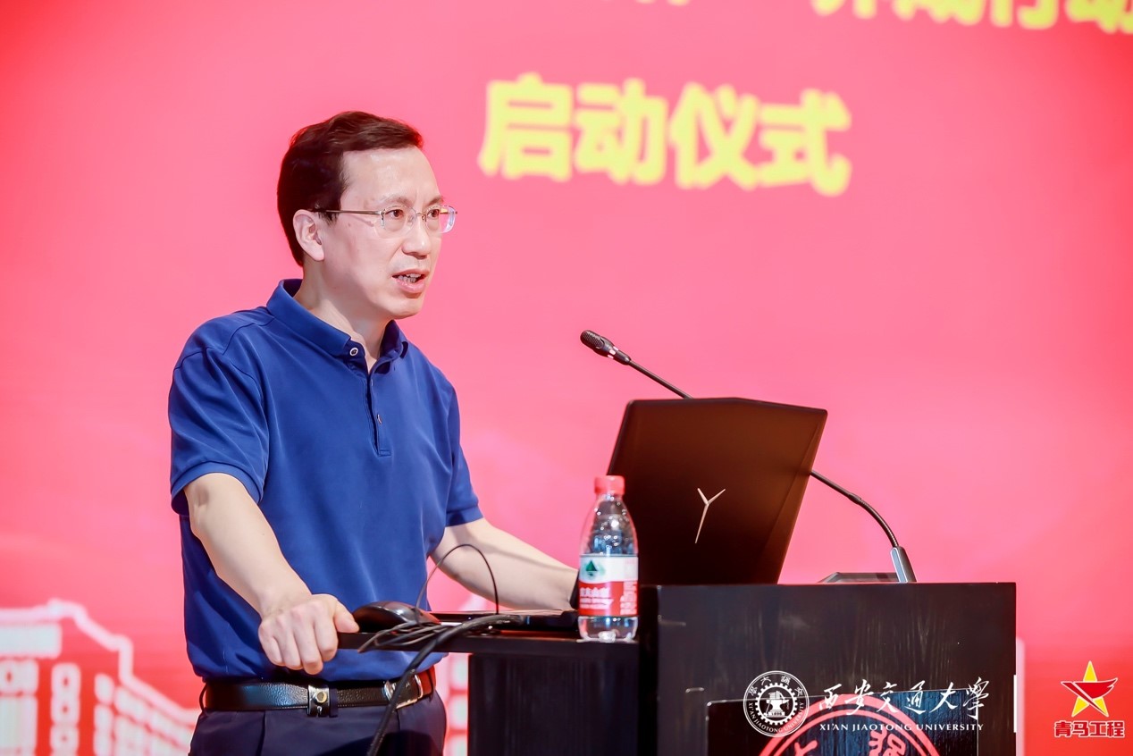 第三届“新港新干新秀”培训班开班暨“人民公仆”养成行动启动仪式举行