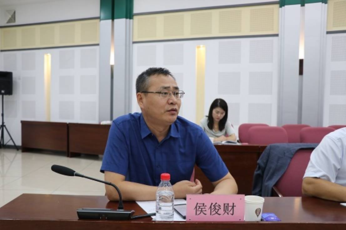 省农业农村厅总畜牧师张雨一行来我校开展专题调研