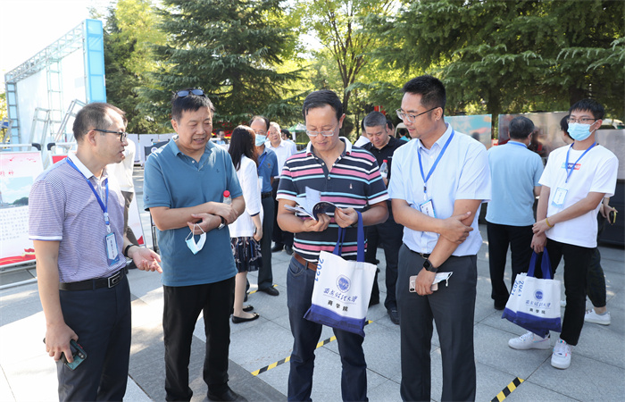 不负韶华逐梦前行—我校喜迎2021级新生
