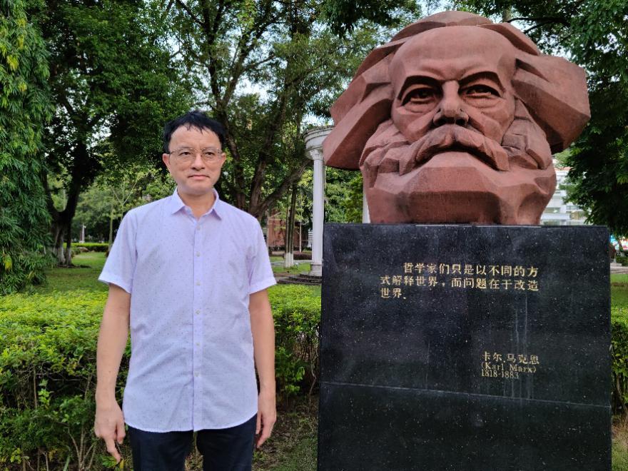 【师德标兵】霍永寿：在教授世界语言中传递中国文化自信