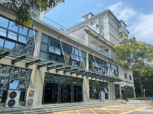 学校自营望湖园食堂正式开业运营