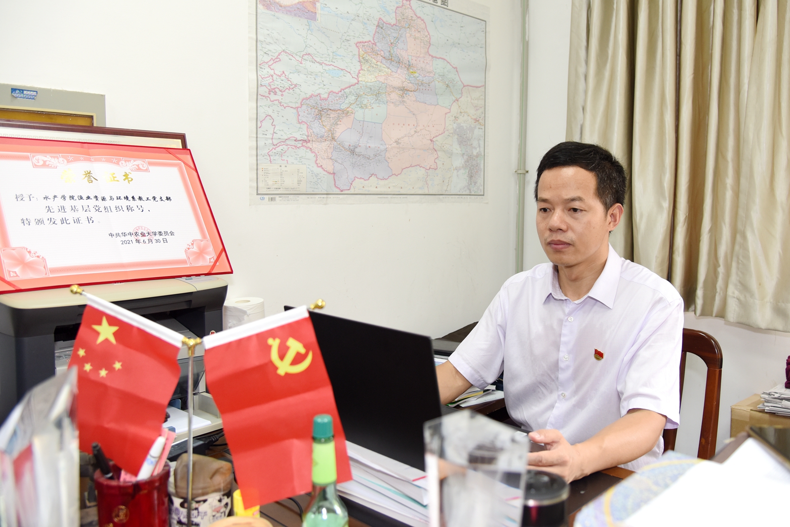 【“两优一先”故事汇】做党建与业务工作互促共进的践行者