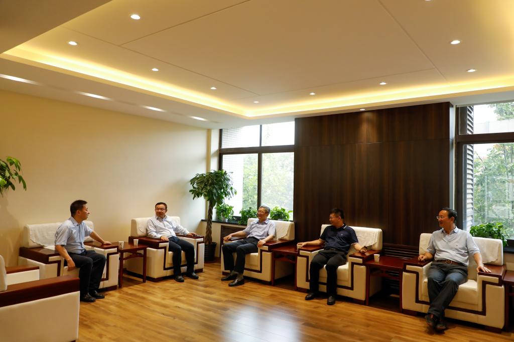 全省教育工作综合督导组来校检查工作